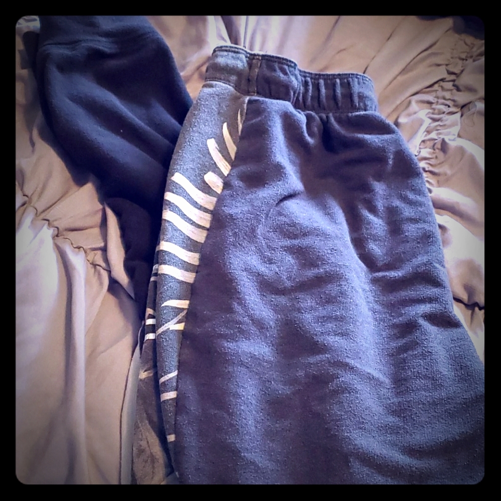VS sweatpants